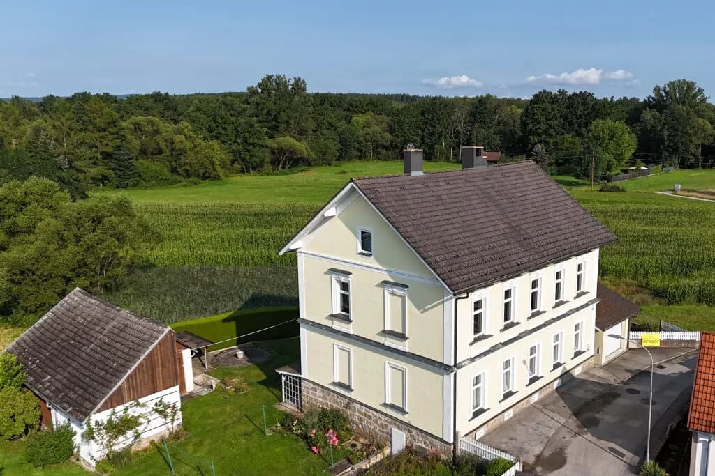 8-Zimmer-Haus kaufen in Gmünd – 239 m², € 195.000 – Bild 2 von 26