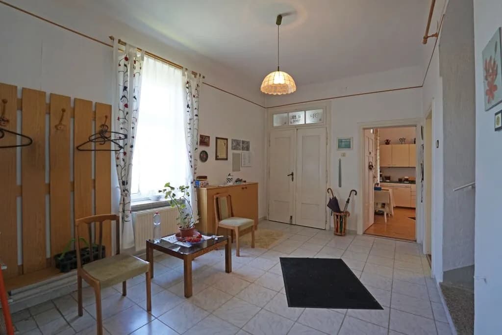 8-Zimmer-Haus kaufen in Gmünd – 239 m², € 195.000 – Bild 6 von 26