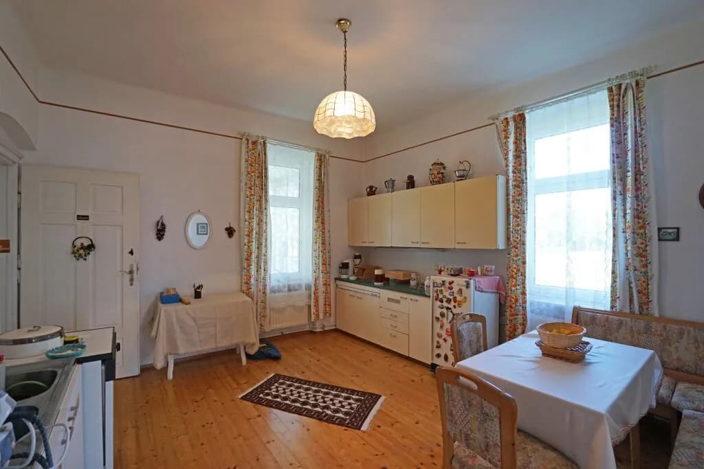8-Zimmer-Haus kaufen in Gmünd – 239 m², € 195.000 – Bild 7 von 26