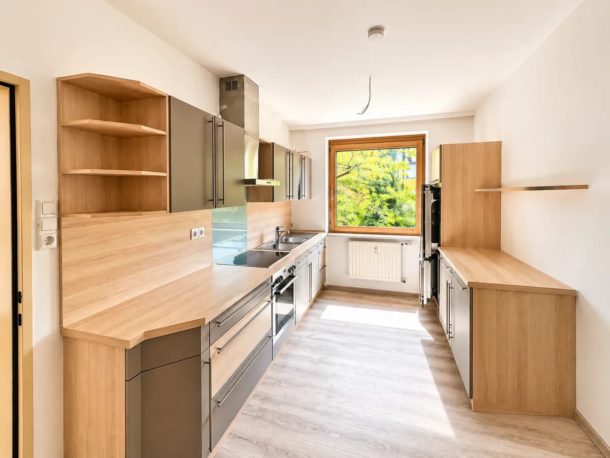 3-Zimmer-Wohnung mieten in Innsbruck – 77 m², € 1.950 – Bild 3 von 11