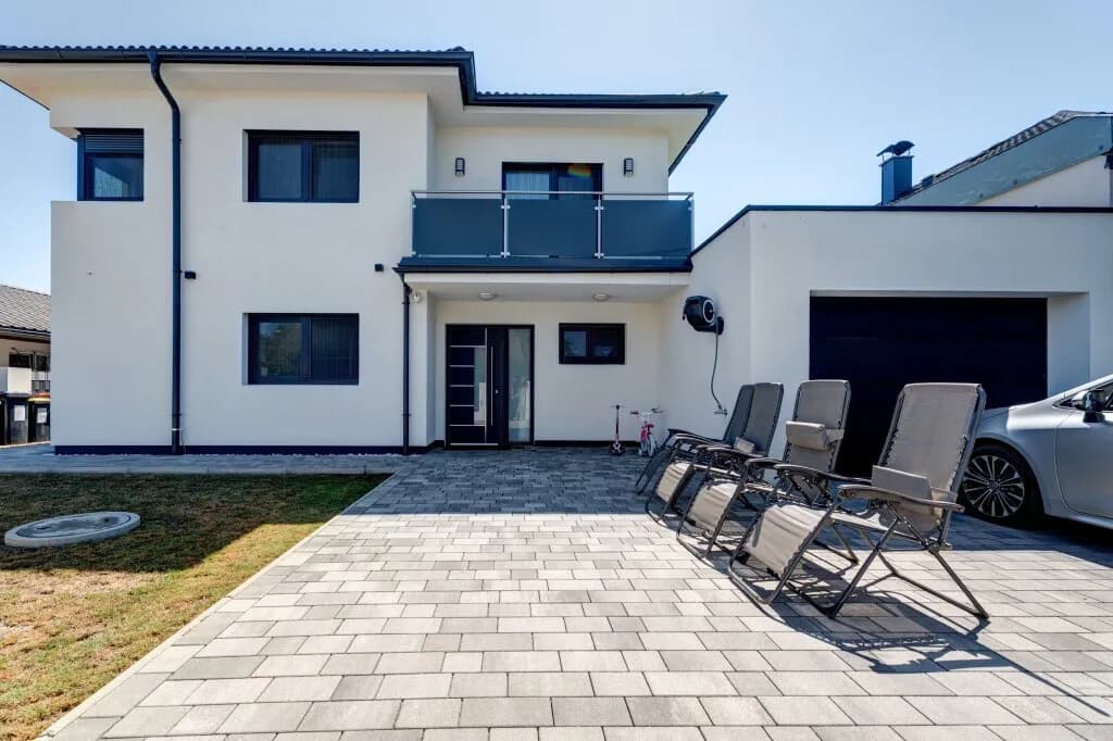 6-Zimmer-Haus kaufen in Gänserndorf – 177 m², € 739.000