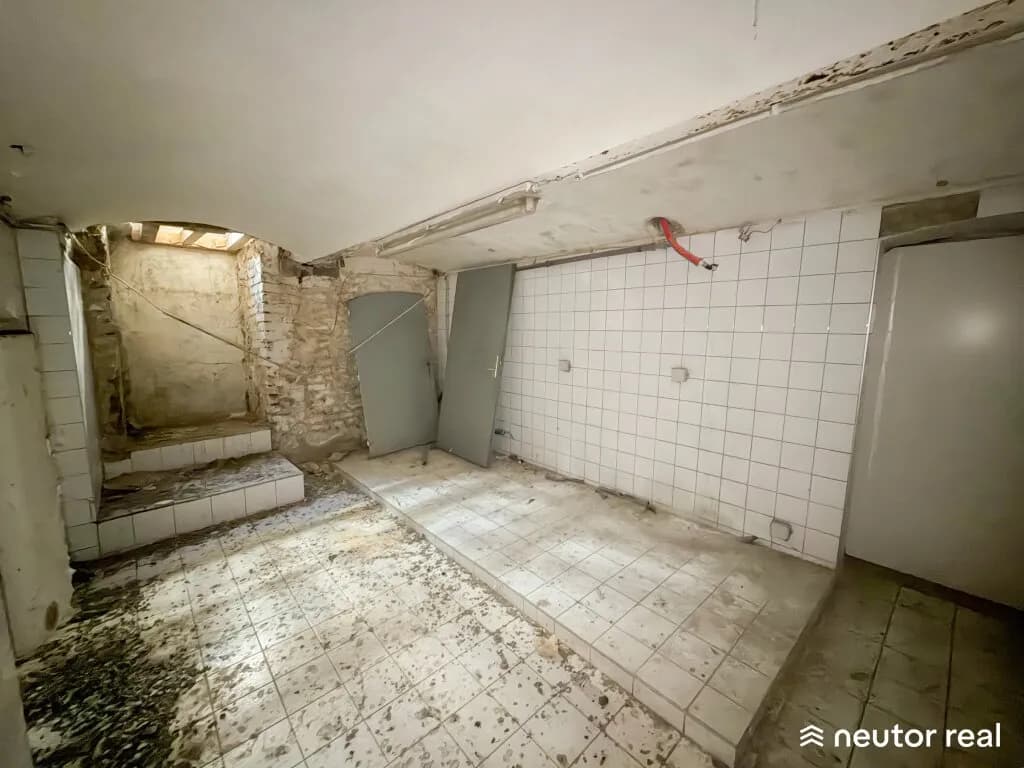 4-Zimmer-Gewerbeimmobilie kaufen in Wien – 65 m², € 50.000 – Bild 2 von 12
