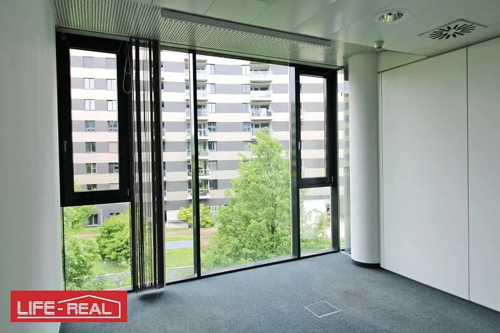 Gewerbeimmobilie mieten in Linz – 558 m², € 9.243 – Bild 18 von 27