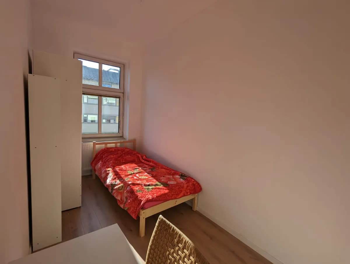 Wohnung mieten in Wien – 75 m², € 551 – Bild 2 von 16