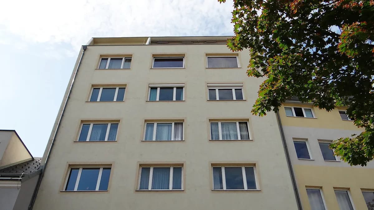 3-Zimmer-Wohnung mieten in Baden – 70 m², € 1.196