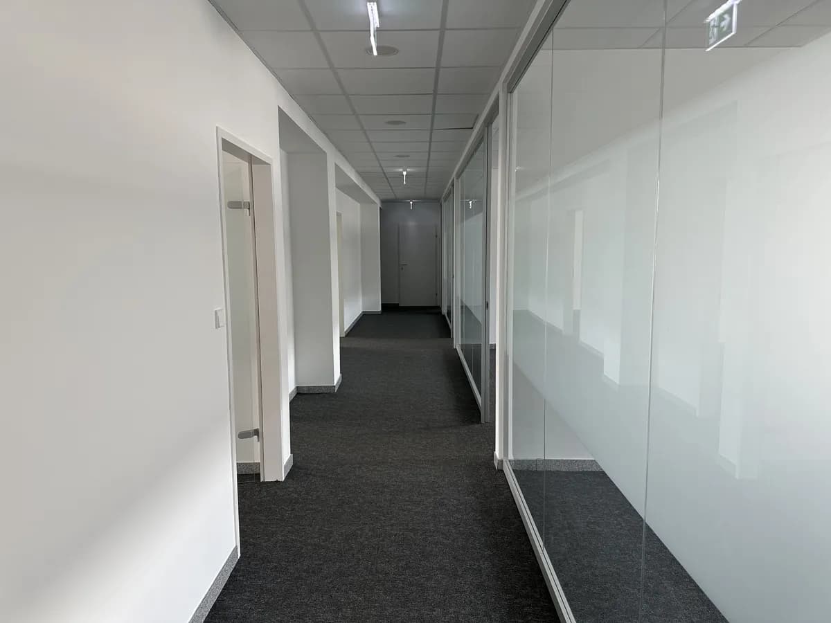 Gewerbeimmobilie mieten in Wien – 554 m², € 13 – Bild 3 von 10