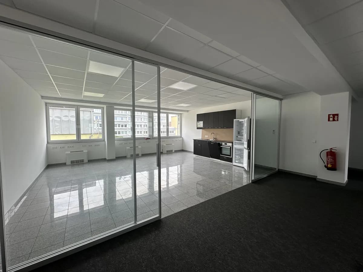 Gewerbeimmobilie mieten in Wien – 554 m², € 13 – Bild 7 von 10