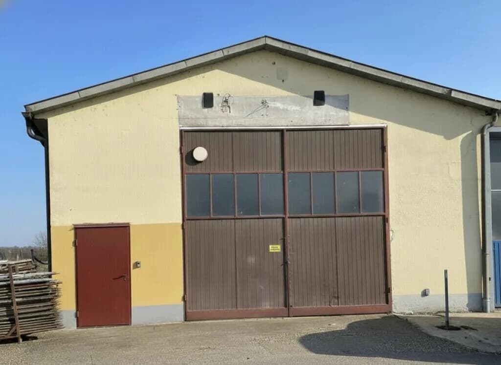 2-Zimmer-Gewerbeimmobilie mieten in Sankt Pölten Land – 247 m², € 4 – Bild 3 von 4