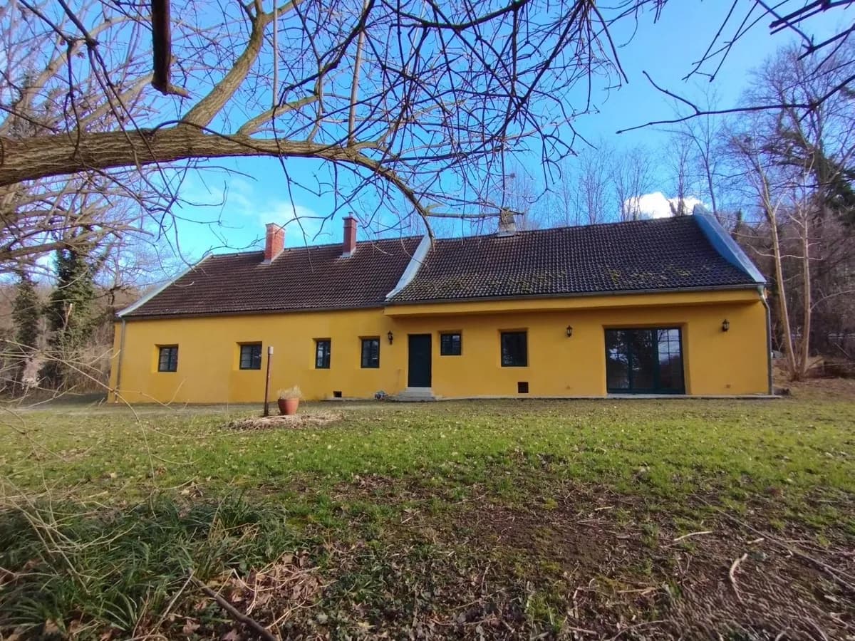 5-Zimmer-Haus mieten in Sankt Pölten – 200 m², € 2.000