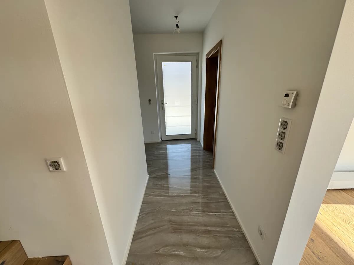 4-Zimmer-Haus mieten in Güssing – 110 m², € 1.450 – Bild 3 von 35
