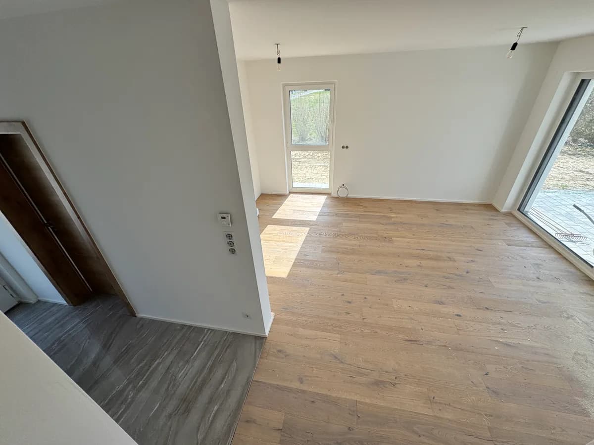 4-Zimmer-Haus mieten in Güssing – 110 m², € 1.450 – Bild 7 von 35