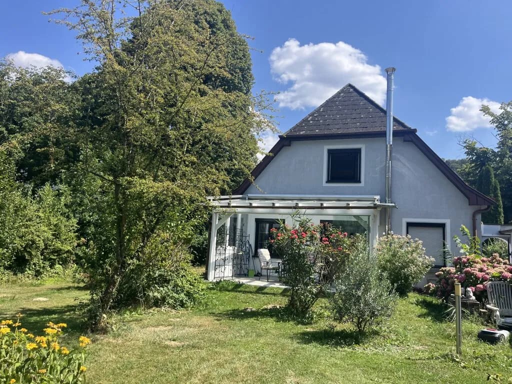 5-Zimmer-Haus kaufen in Neunkirchen – 195,9 m², € 500.000