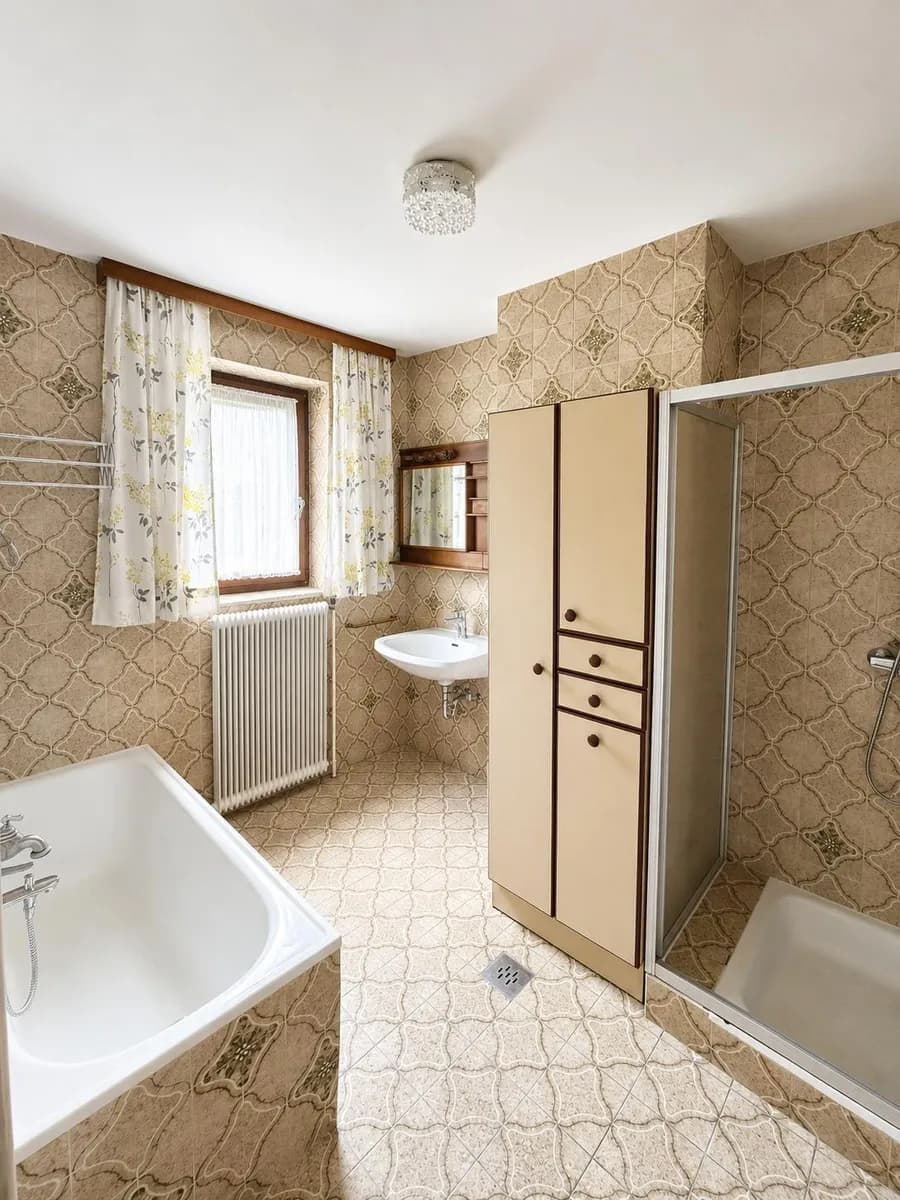 8-Zimmer-Gewerbeimmobilie kaufen in Vöcklabruck – 190 m², € 429.000 – Bild 11 von 14
