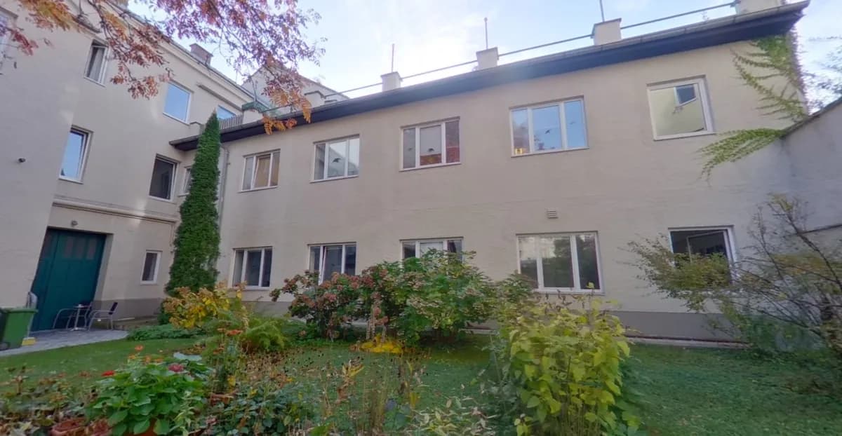 8-Zimmer-Gewerbeimmobilie mieten in Linz – 258 m², € 13 – Bild 2 von 10