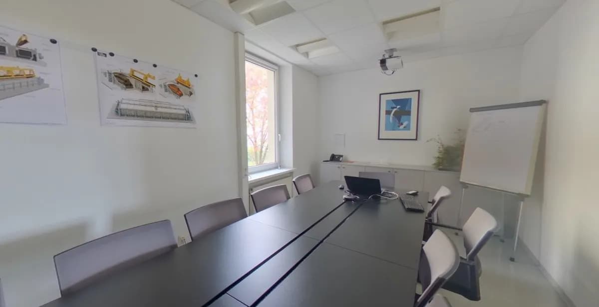 8-Zimmer-Gewerbeimmobilie mieten in Linz – 258 m², € 13 – Bild 10 von 10