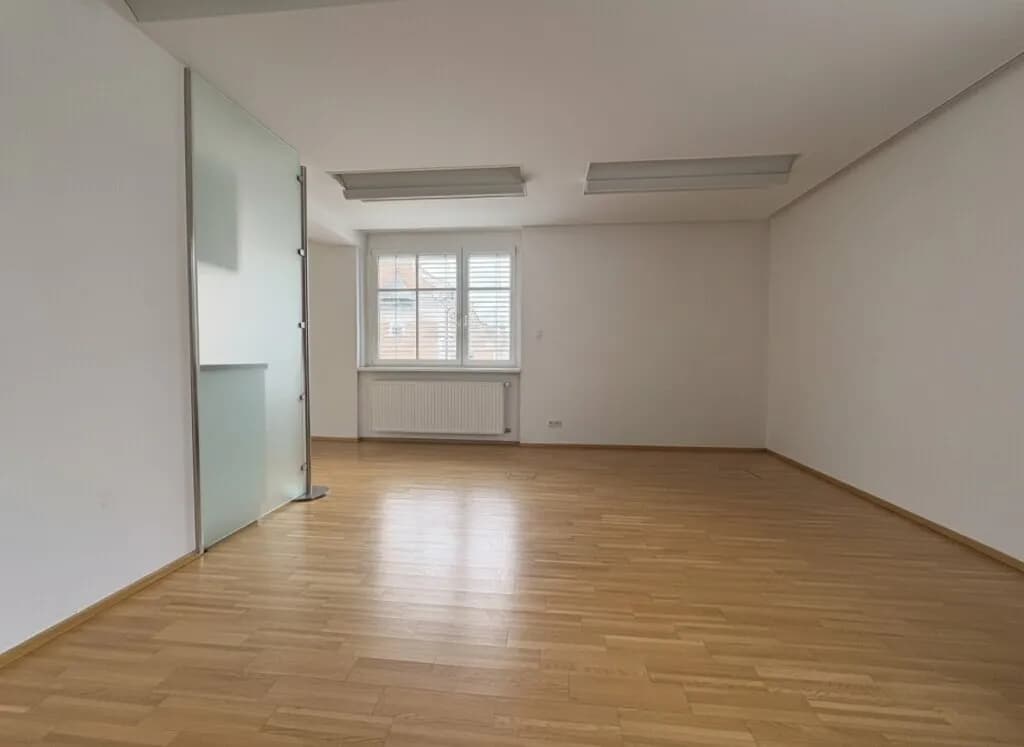 Gewerbeimmobilie mieten in Grieskirchen – 74 m², € 754 – Bild 3 von 13