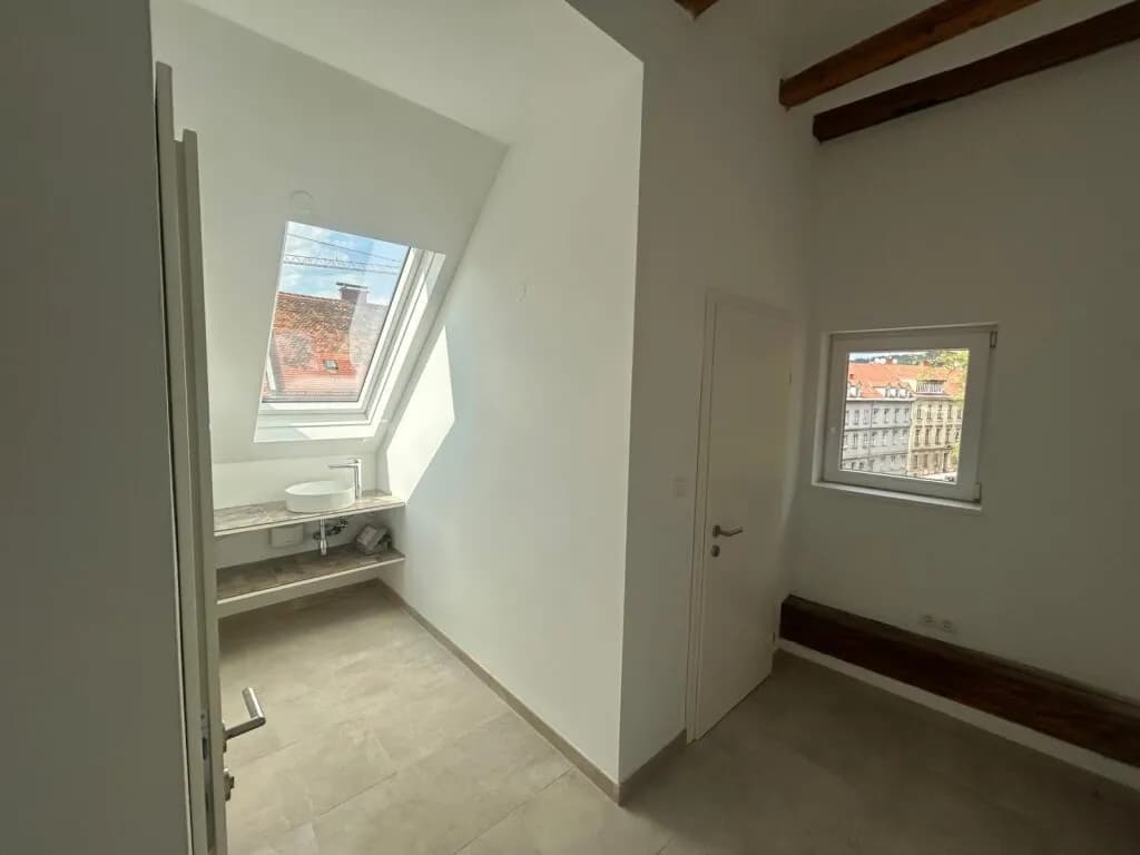 2-Zimmer-Wohnung mieten in Graz – 102 m², € 1.300 – Bild 4 von 16
