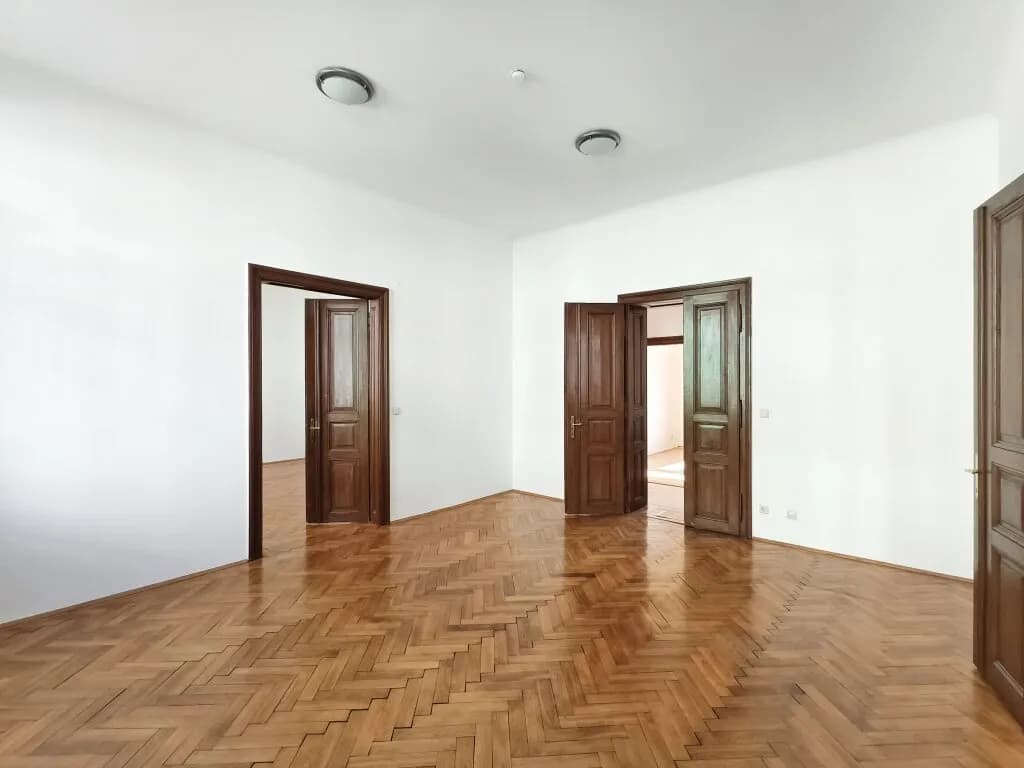 5-Zimmer-Wohnung mieten in Hollabrunn – 166,02 m², € 1.995 – Bild 9 von 33