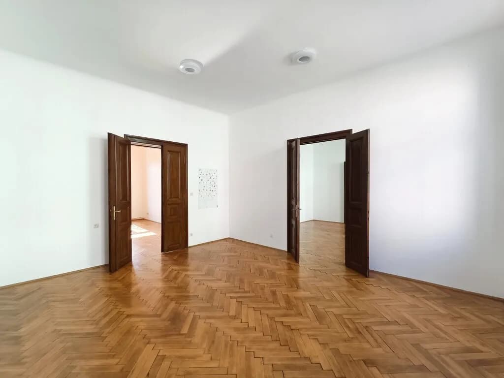 5-Zimmer-Wohnung mieten in Hollabrunn – 166,02 m², € 1.995 – Bild 11 von 33