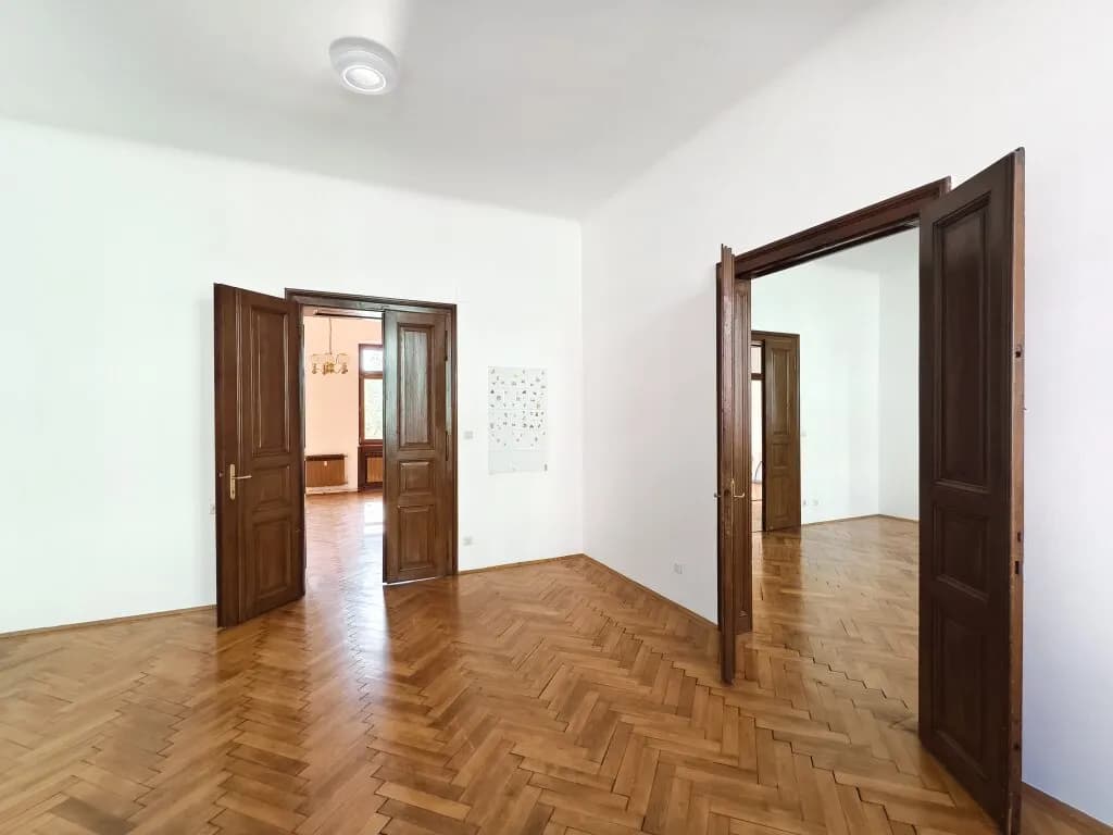 5-Zimmer-Wohnung mieten in Hollabrunn – 166,02 m², € 1.995 – Bild 12 von 33
