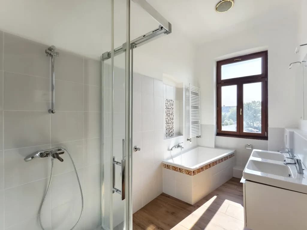 5-Zimmer-Wohnung mieten in Hollabrunn – 166,02 m², € 1.995 – Bild 24 von 33