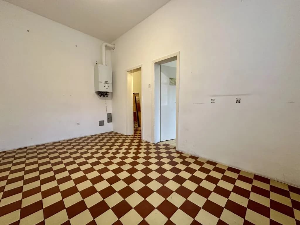Gewerbeimmobilie mieten in Baden – 124 m², € 1.595 – Bild 8 von 9