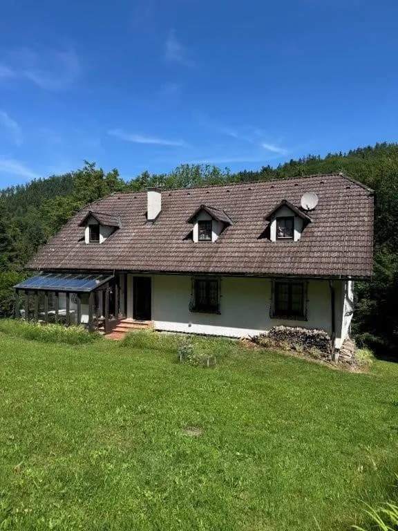 5-Zimmer-Haus kaufen in Krems Land – 235 m², € 490.000 – Bild 2 von 12