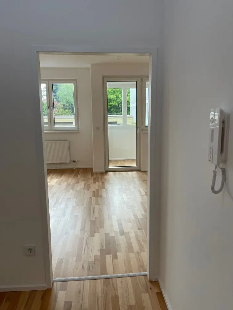 1-Zimmer-Wohnung mieten in Linz – 36 m², € 568 – Bild 3 von 7