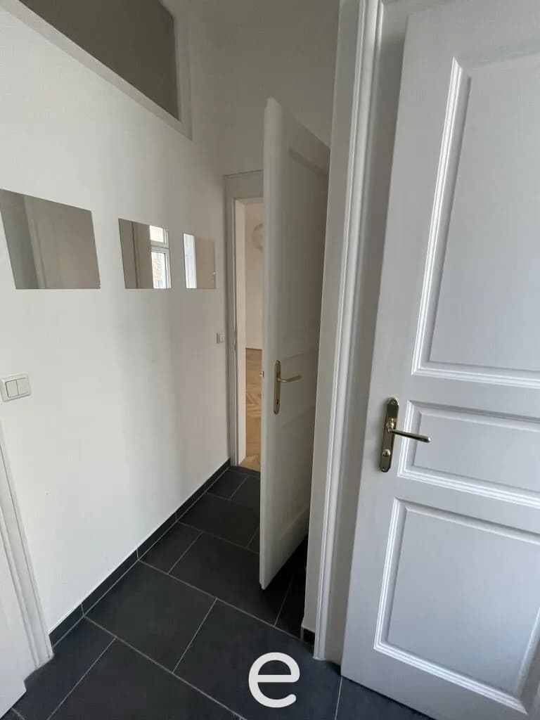 Gewerbeimmobilie kaufen in Wien – 2 056 m² – Bild 3 von 13