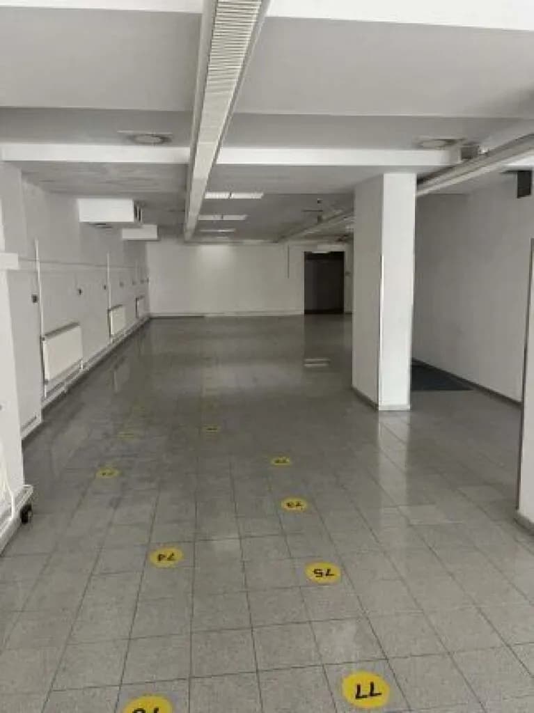 Gewerbeimmobilie mieten in Innsbruck – 309 m², € 7.250 – Bild 2 von 7