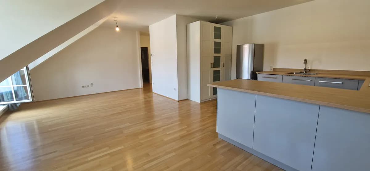 2-Zimmer-Wohnung mieten in Linz – 63 m², € 987 – Bild 3 von 16