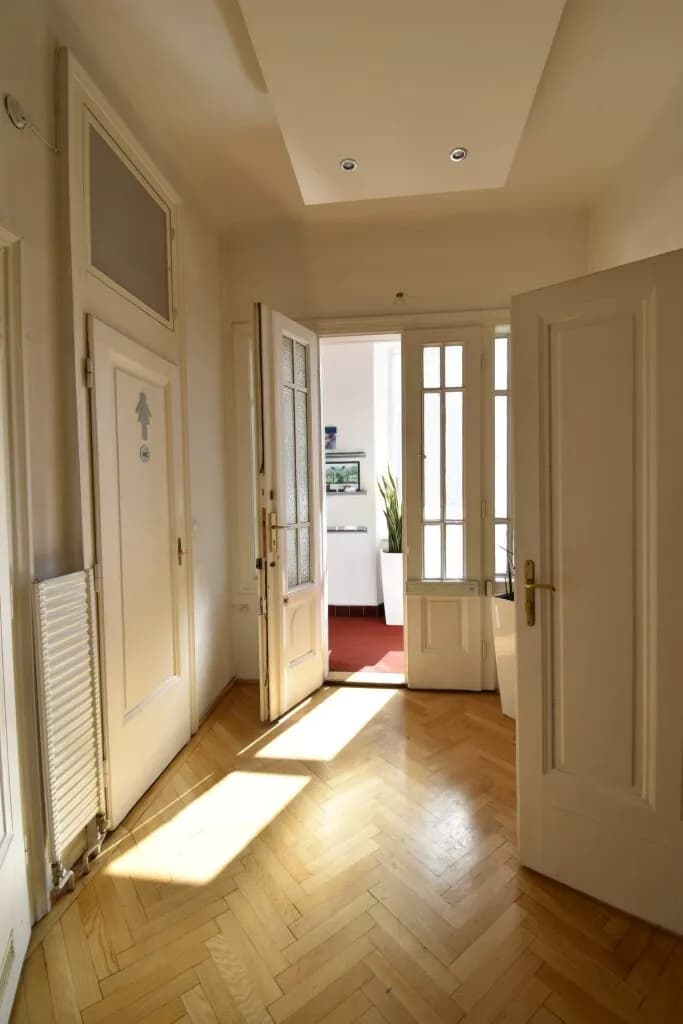 9-Zimmer-Gewerbeimmobilie mieten in Wien – 294 m², € 4.253 – Bild 4 von 11