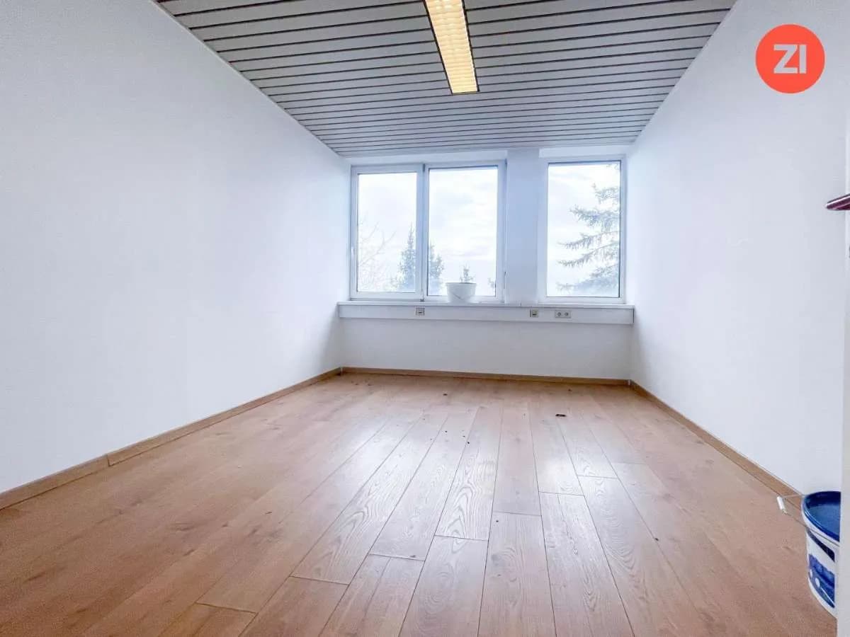 4-Zimmer-Gewerbeimmobilie mieten in Linz Land – 75 m², € 543 – Bild 3 von 11