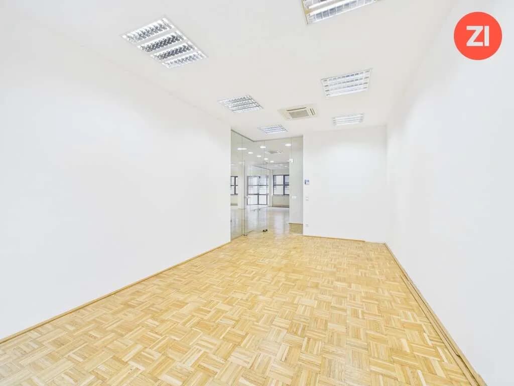 3-Zimmer-Gewerbeimmobilie mieten in Linz – 154 m², € 2.316 – Bild 8 von 10