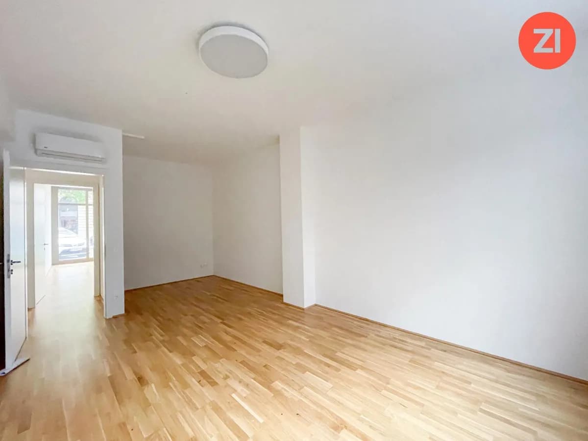 5-Zimmer-Gewerbeimmobilie mieten in Wels – 152 m², € 2.427 – Bild 9 von 14