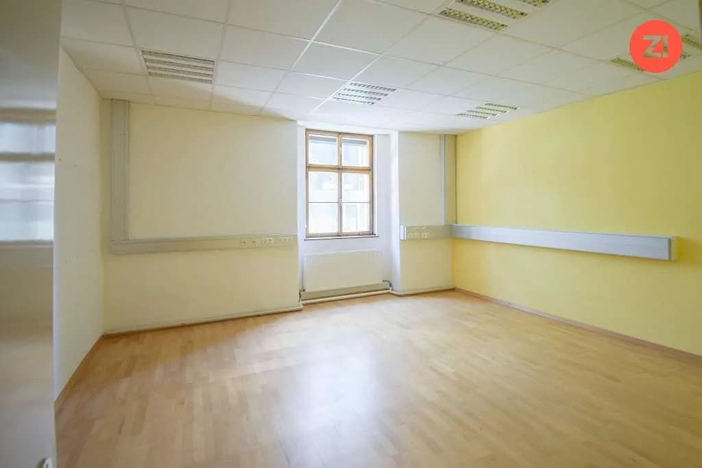 Gewerbeimmobilie mieten in Linz – 466 m², € 4.427 – Bild 9 von 15