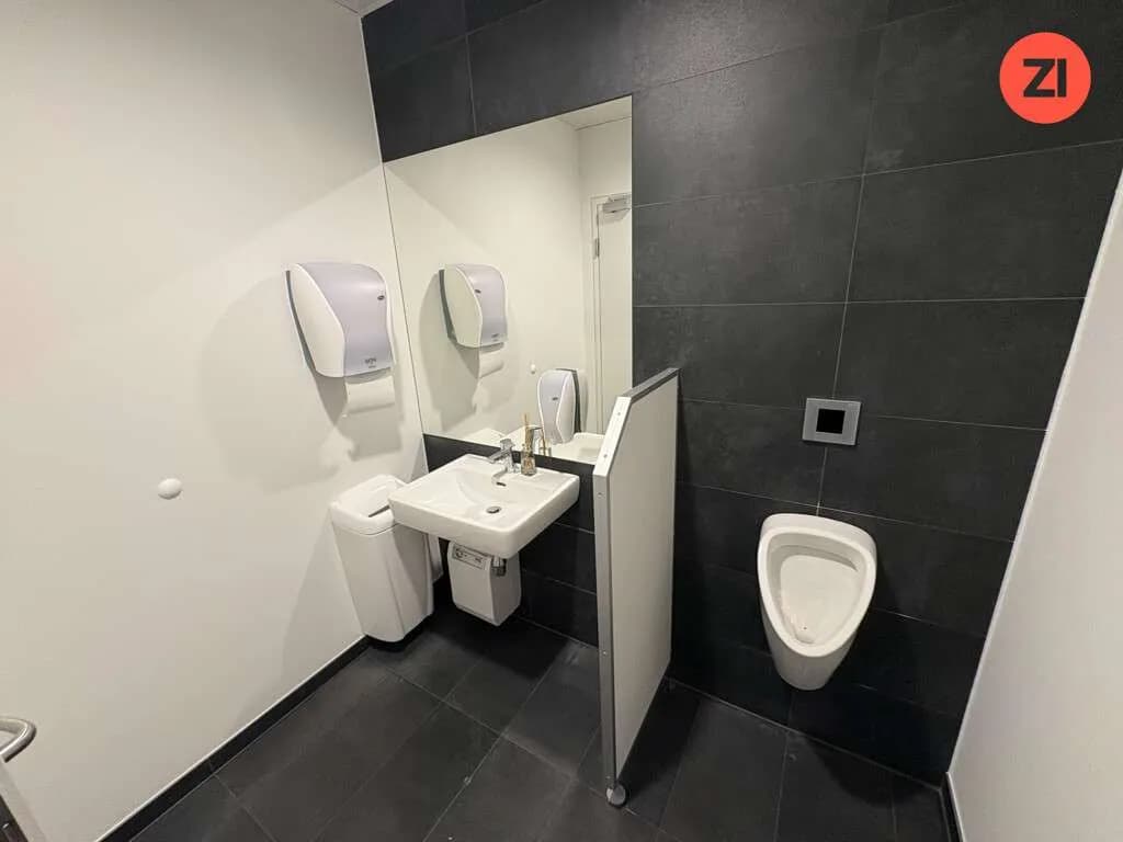 Gewerbeimmobilie mieten in Linz – 1 369 m², € 24.647 – Bild 10 von 24