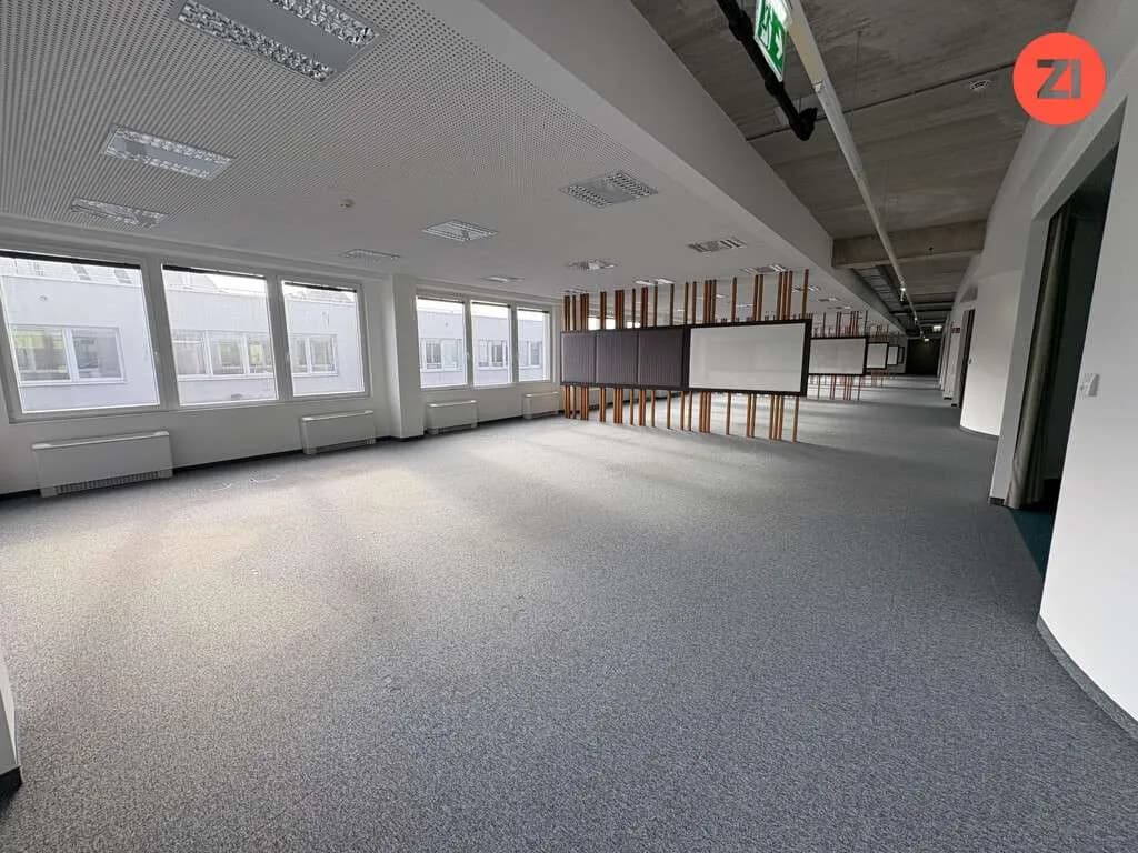 Gewerbeimmobilie mieten in Linz – 1 369 m², € 24.647 – Bild 15 von 24