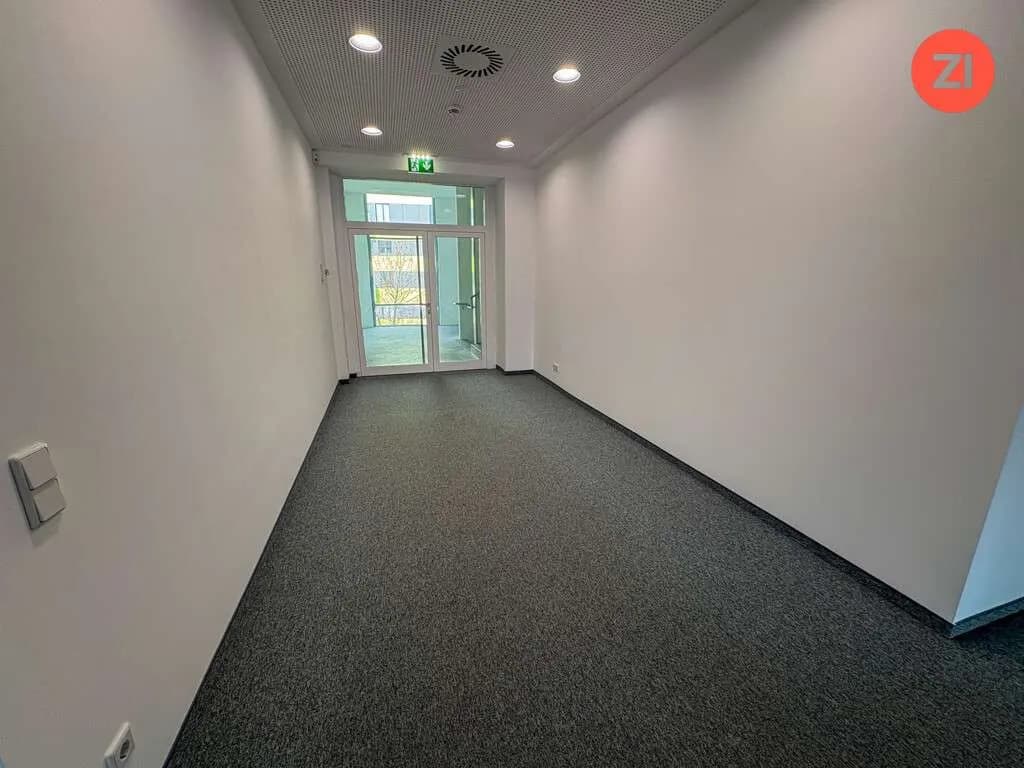 Gewerbeimmobilie mieten in Linz – 1 369 m², € 24.647 – Bild 17 von 24
