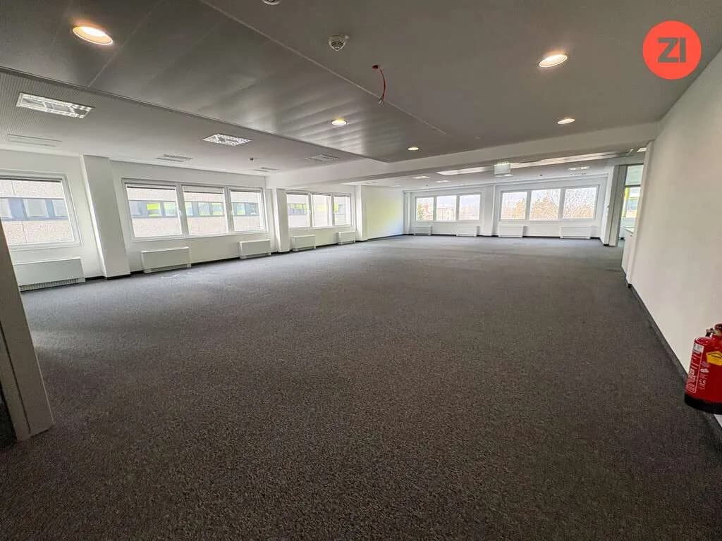 Gewerbeimmobilie mieten in Linz – 1 369 m², € 24.647 – Bild 19 von 24