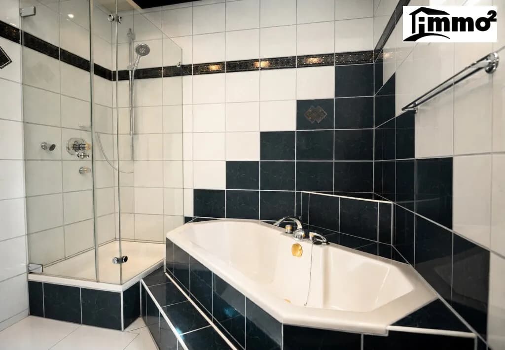 6-Zimmer-Wohnung kaufen in Klagenfurt – 190 m², € 695.000 – Bild 2 von 18