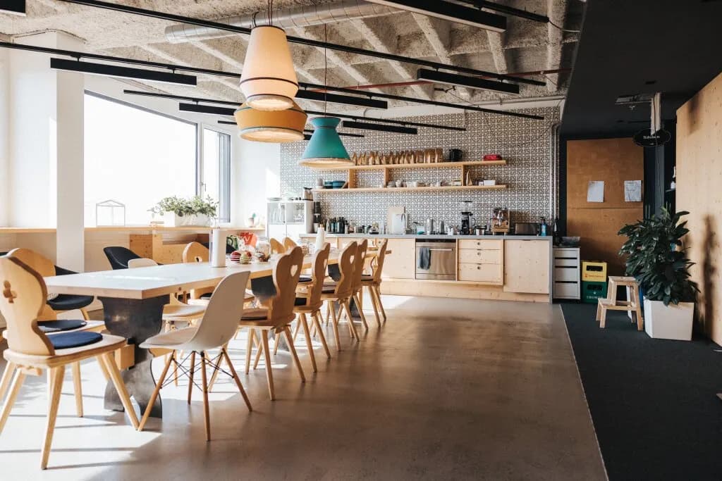 Gewerbeimmobilie mieten in Salzburg Stadt – 335 m², € 7.700 – Bild 6 von 17
