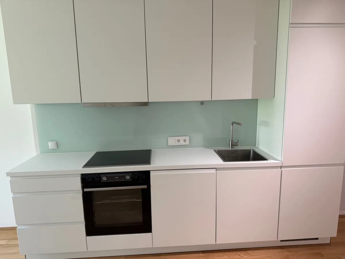 1-Zimmer-Wohnung mieten in Innsbruck – 29 m², € 1.150 – Bild 4 von 8