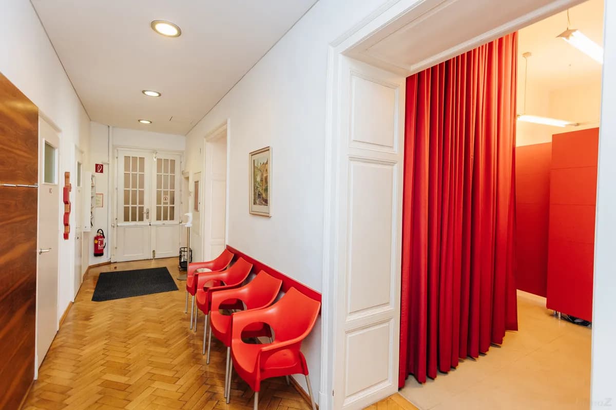 7-Zimmer-Gewerbeimmobilie mieten in Graz – 180 m², € 2.432 – Bild 7 von 27