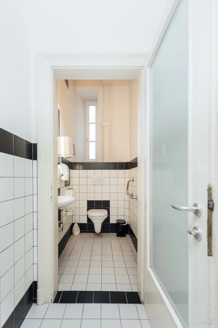 7-Zimmer-Gewerbeimmobilie mieten in Graz – 180 m², € 2.432 – Bild 21 von 27