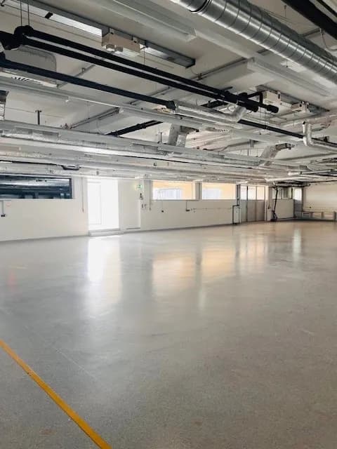 Gewerbeimmobilie mieten in Jennersdorf – 714 m² – Bild 2 von 6