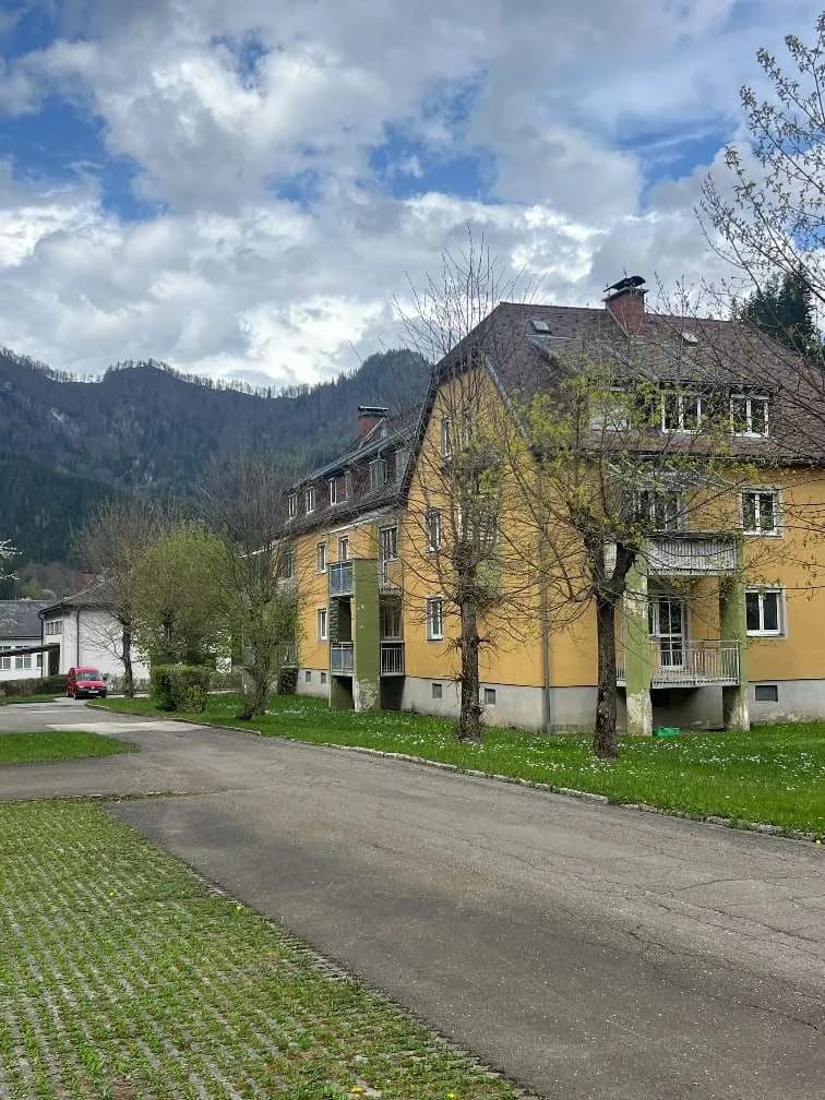 2-Zimmer-Wohnung mieten in Leoben – 50 m², € 420 – Bild 2 von 11