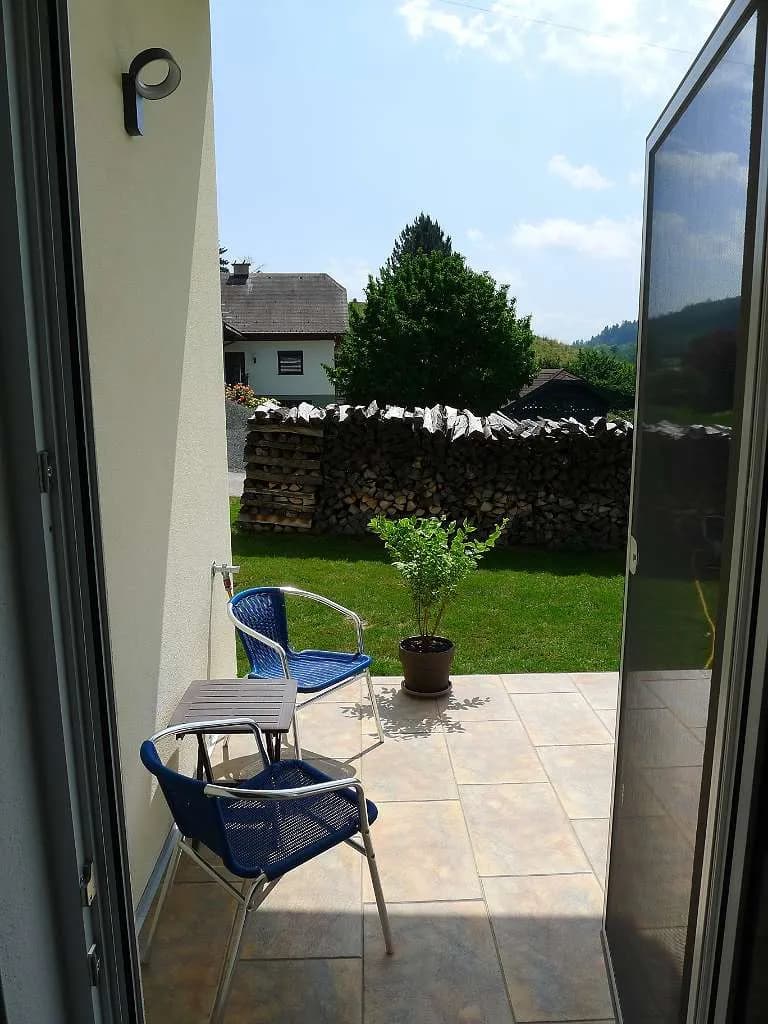 3-Zimmer-Haus mieten in Neunkirchen – 86 m², € 970 – Bild 21 von 31