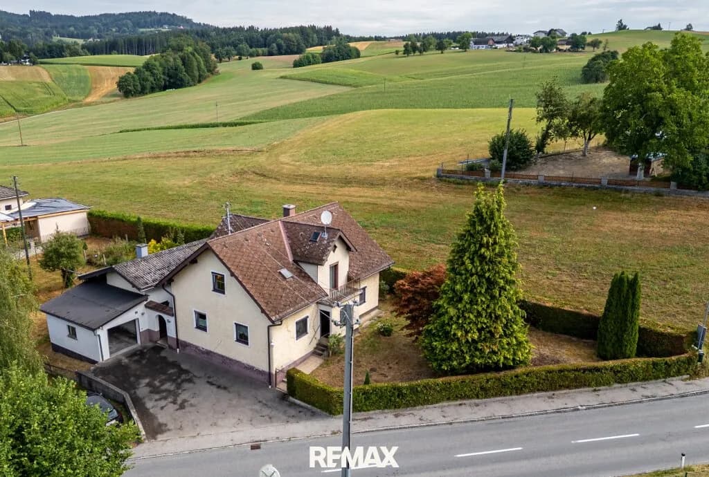 6-Zimmer-Haus kaufen in Vöcklabruck – 124 m², € 219.000