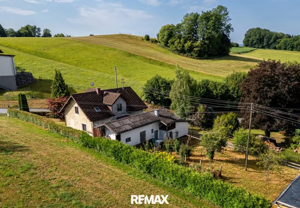 6-Zimmer-Haus kaufen in Vöcklabruck – 124 m², € 219.000 – Bild 2 von 26
